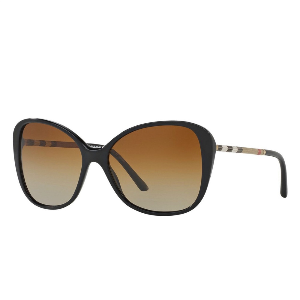 Brand new  Burberry polarised sunglasses 🔥… - Picture 5 of 13